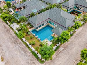 Silverlake Oasis : Pool Villa