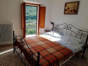 Casa nel borgo nella natura
