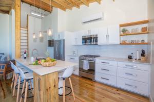 Stunning views at - Villa Aire apts