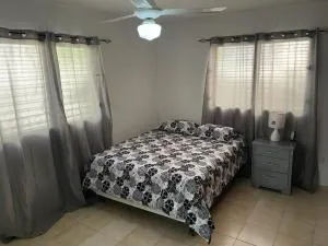 Hanas paradise - Sabana Grande