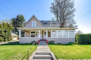 The Craftsman House - Springfield