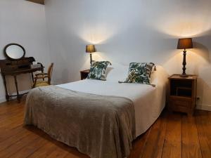Maisons de vacances Gite du chateau au pied de Cognac : photos des chambres