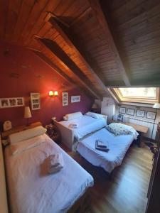 DUPLEX ABUHARDILLADO EN ESTERRI dÀNEU