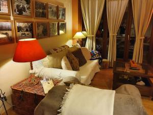 DUPLEX ABUHARDILLADO EN ESTERRI dÀNEU