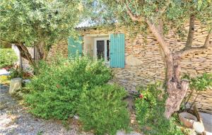 2 Bedroom Beautiful Home In Tavel