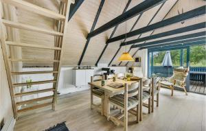 Gorgeous Home In Nørre Nebel With Wifi