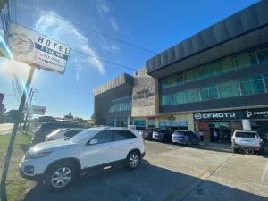 Hotel F Sur Inn - David