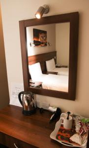 Twin Room room in Ascot Hyde Park Hotel