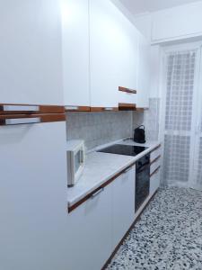 M.Aurelio (Nolo) Red