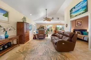 Three-Bedroom House - Honokaa