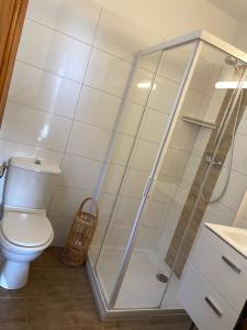 Maisons de vacances Maison Les Pieds dans l eau : photos des chambres