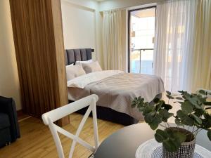 Delux apartment next to ice rink