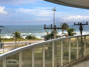 Lindo apt. Praia do Forte vista mar, 3qt, 3vgs (Barra Mares XX).