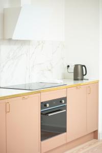 Modern 3BR Duplex Apartment in Nyhavn w Private Balcony