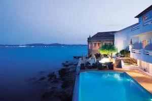 La Belle Aurore - 圣马克西姆