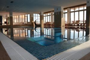 Modern Lux Apartment H8 at Milmari Resort