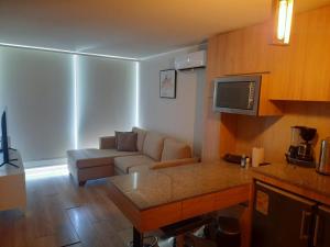 Santiago Centro - Dpto Boutique con Patio Privado