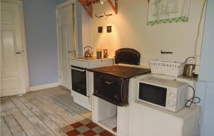 2 Bedroom Amazing Home In Markaryd