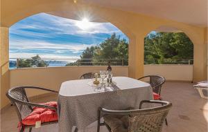 Amazing Apartment In Razanj With Kitchen