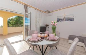 Amazing Apartment In Razanj With Kitchen 