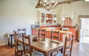 Stunning Home In Bon Encontre