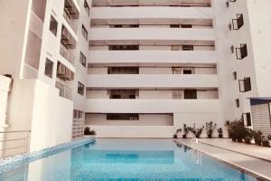 Skyriverfront ibis