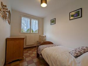 Maisons de vacances Gite Puyreaux, 4 pieces, 5 personnes - FR-1-653-227 : photos des chambres