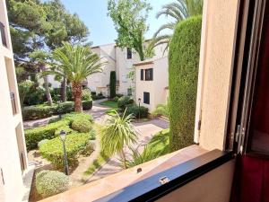 Appartement T3 avec Parking, Piscine et Tennis - À 200m des Plages et Commerces - FR-1-316-122