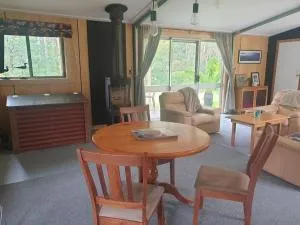 The Shed at Port Arthur. Hidden Gem. - Eaglehawk Neck