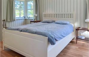 Beautiful Home In Domsjö With Sauna