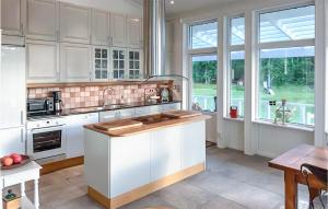 Beautiful Home In Domsjö With Sauna