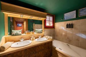 Hotels Magic Megeve Bois : Suite Familiale