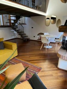 Loft Albinelli Wi-Fi e parcheggio gratis in centro