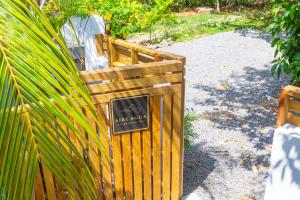 Awesome over the water overlooking West End - Aire Agua home