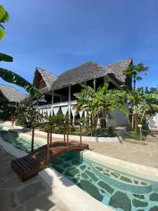 Tembo House - Rafiki Village - Gede