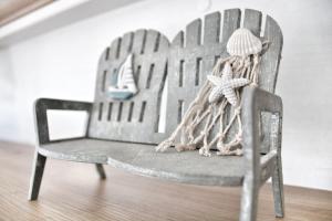 Nordsee Anker Unsere moderne 87 qm Ferienwohnung mit zwei Schlafzimmer in Norden Ortsteil Ostermarsch