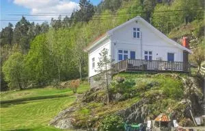 4 Bedroom Amazing Home In Sannidal - Gjerstad