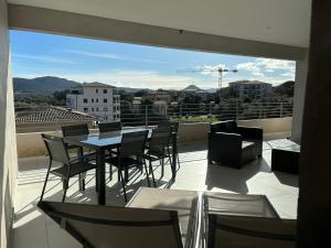 Appartements Appartement sur le port : Appartement 3 Chambres