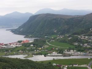 Nyoppusset leilighet. Dusj med steambad.