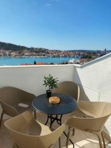 Bird View Apartment Carlissima Trogir