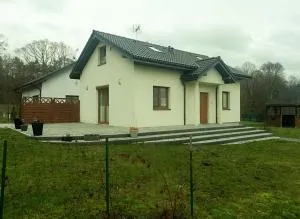 Domek na wzgórzu - Objazda