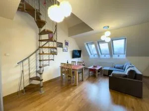 Apartament fioletowy w Polanicy - 波兰尼卡-兹德鲁伊