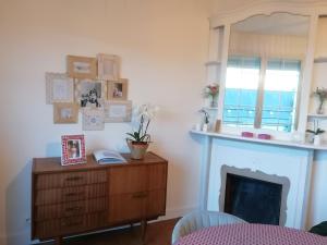 Appartements Appartement 85 m2 centre-ville entierement renove : photos des chambres