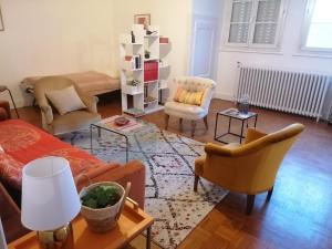Appartements Appartement 85 m2 centre-ville entierement renove : photos des chambres
