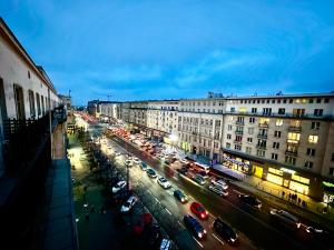 Super FORUM 2 Metro Fast WiFi Netflix, HBO, AppleTV