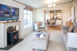 Stewarts Resort Lodge 27