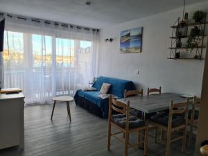 Appartements Appartement avec vue sur le lac : photos des chambres