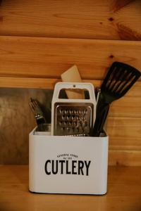 Oak SPECIAL WINTER OFFERS - Hot tub