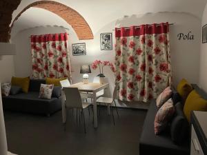 Apartament Pola