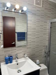 Beautiful Apartment in Vista Mar Golf, Beach & Marina